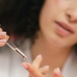 Huile de ricin : 5 manières de profiter de ses bienfaits